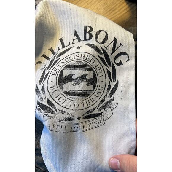 Billabong Men's 34‎ Gray Patterned Flat Front Casual Shorts Skate Surf - Picture 9 of 9